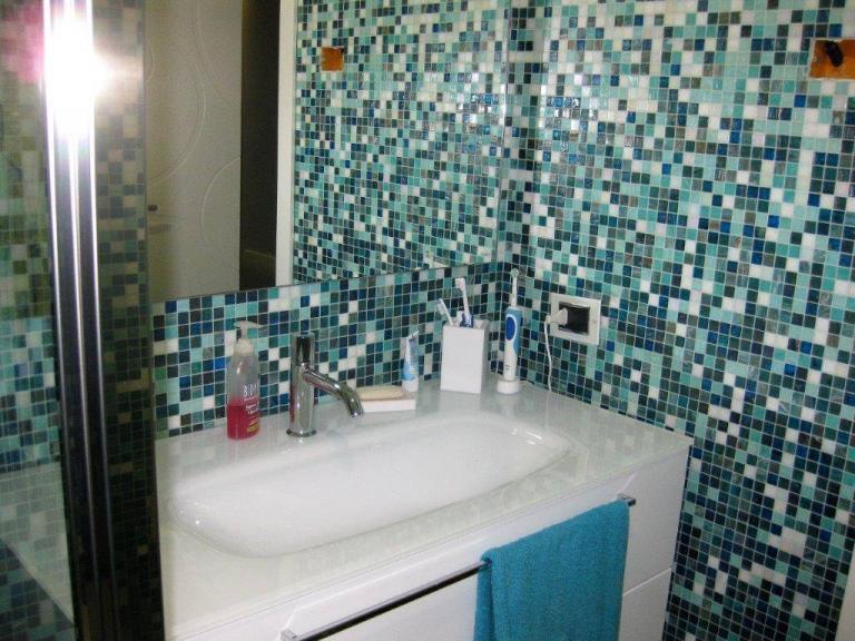 Mosaico azzurro sfumatura Bisazza 20×20 mm