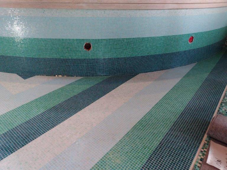 Colore del mosaico: come valorizzare i tuoi spazi