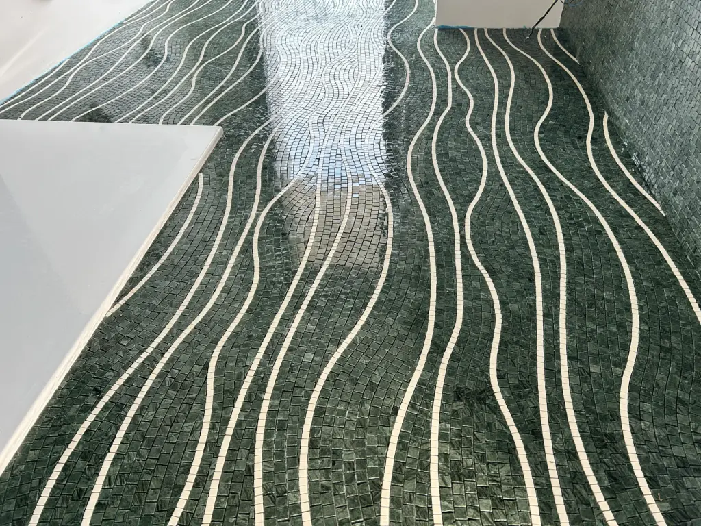 Marmosaico Bisazza: Idee per Bagni Moderni made in Italy