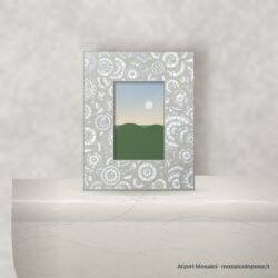 Cornice portafoto in mosaico a cerchi grigio perla e argento – Atzori Mosaici