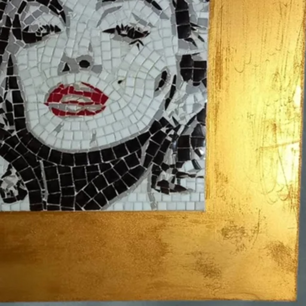 Particolare del mosaico – Marilyn Monroe riprodotta in mosaico