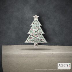 Albero di Natale in mosaico verde, verde pino, rosso rubino, argento e bruno scuro – Atzori Mosaici