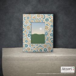 Cornice portafoto in mosaico a cerchi petrolio, bianco-azzurro e oro – Atzori Mosaici